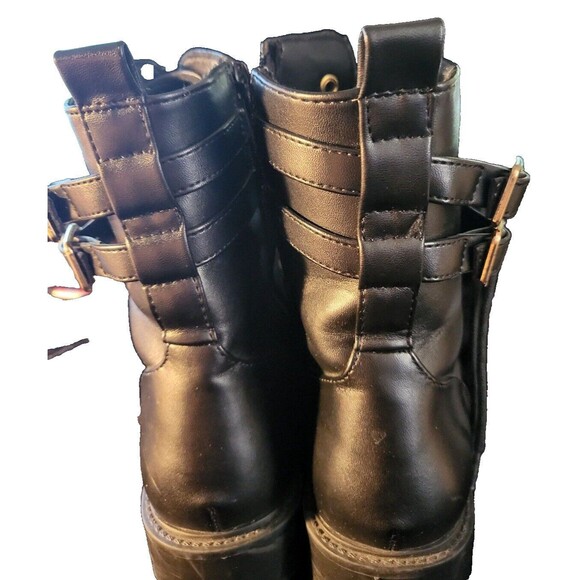 ASOS DESIGN Armour Chain Lace-up Ankle Boots Black US Size 5 - Picture 7 of 7